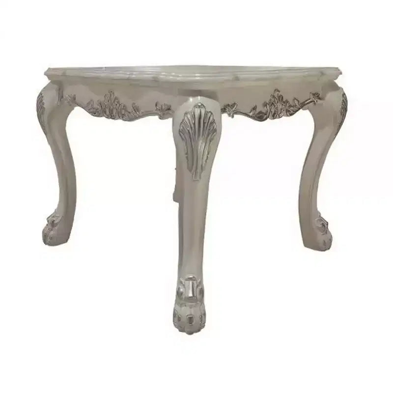 Table d'appoint sculptée noire avec accent argenté