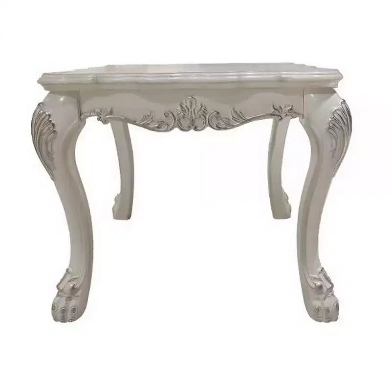 Table d'appoint sculptée noire avec accent argenté