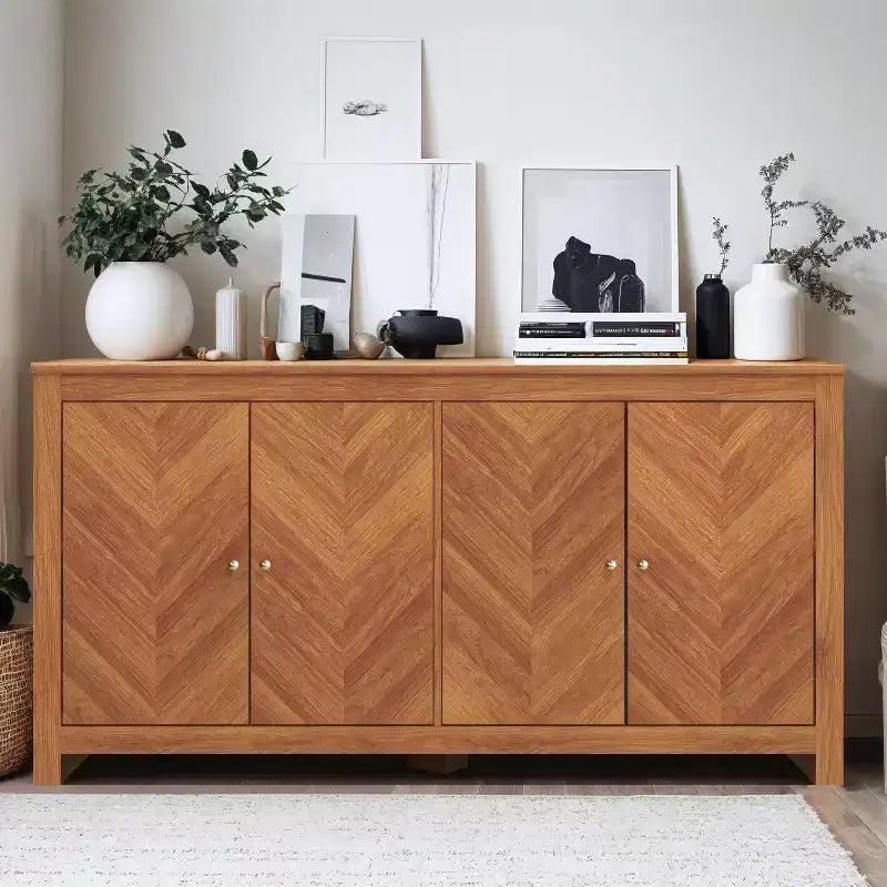 Bahut de rangement à 4 portes Chevron en Noyer Ambre, étagères réglables, 58,4"L x 15,7"P x 30"H