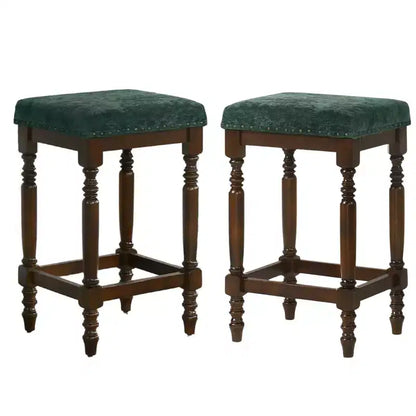 Tabourets de comptoir rustiques en bois de 66 cm avec siège en tissu et garniture cloutée, style ferme — lot de 2